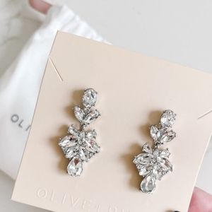 OLIVE + PIPER Marbella Cluster Earrings in Silver